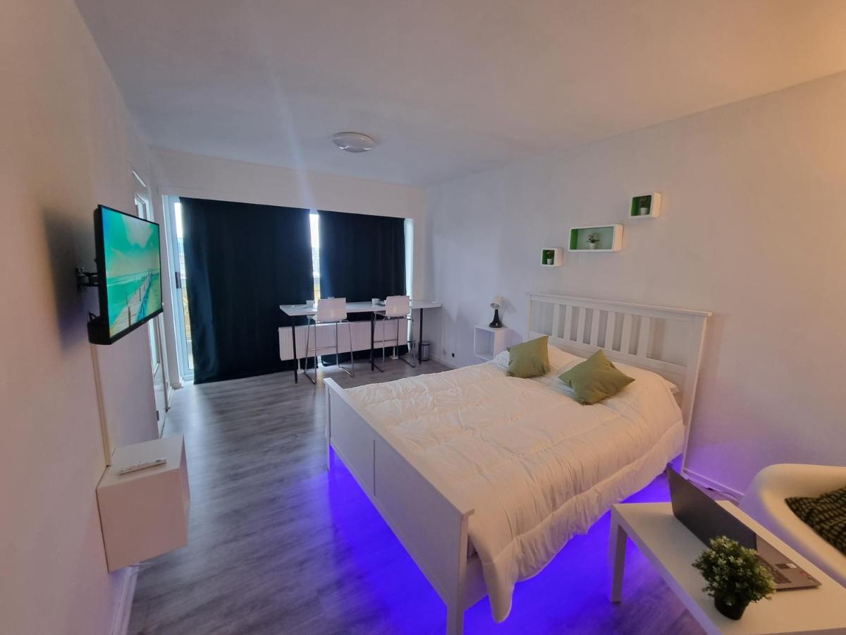 Panoramic View Studio Apartment Brussels Exterior photo